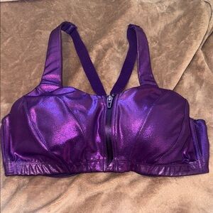 Victoria’s Secret Knockout High-Impact Front-Close Sports Bra